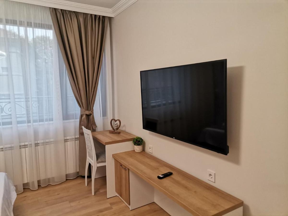 Family Boutique Residence-Free Parking Veliko Tŭrnovo Exterior foto